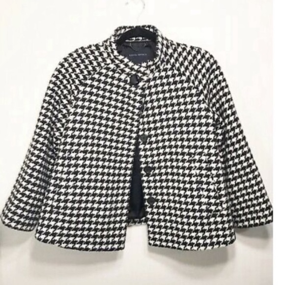 Banana Republic Jackets & Blazers - NWT Banana Republic houndstooth wool/cotton jacket